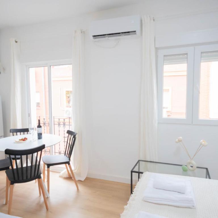 For you Rentals Encantador y único estudio TEMPORAL en Tetuan Madrid MLU411 - Apartamento de 1 dormitorio - 18