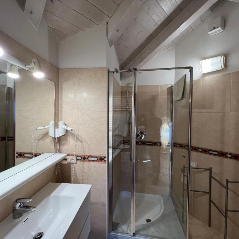 Mansarda Baia Azzurra 8 - Apartment - 31