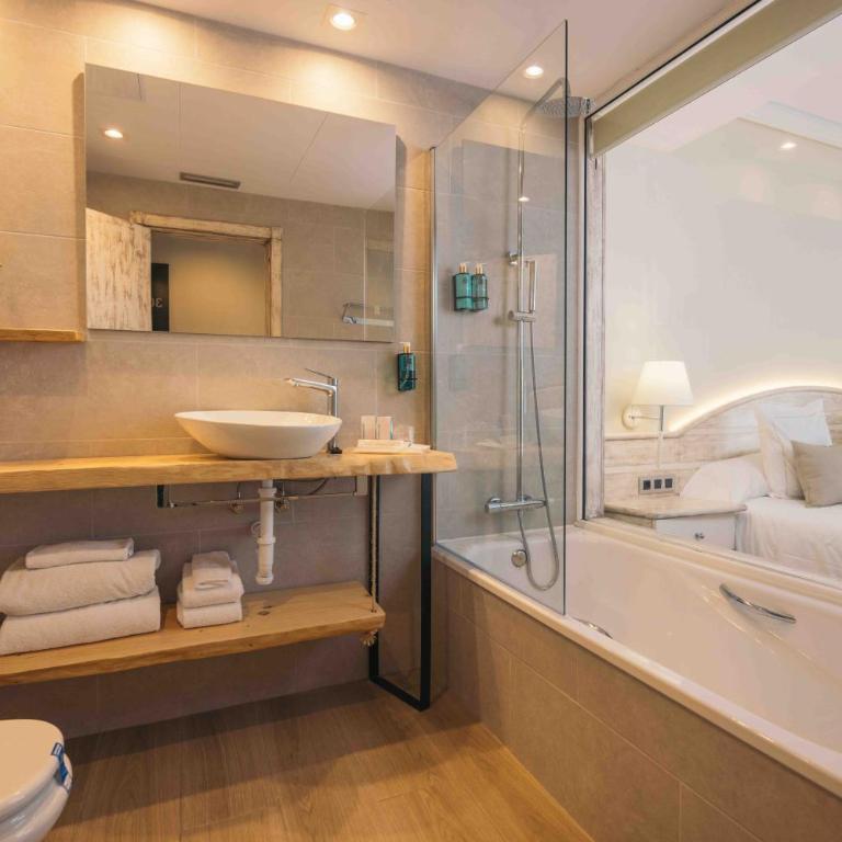Hotel Port Salins by Pierre & Vacances - Habitación Doble con Vistas al Canal - 12