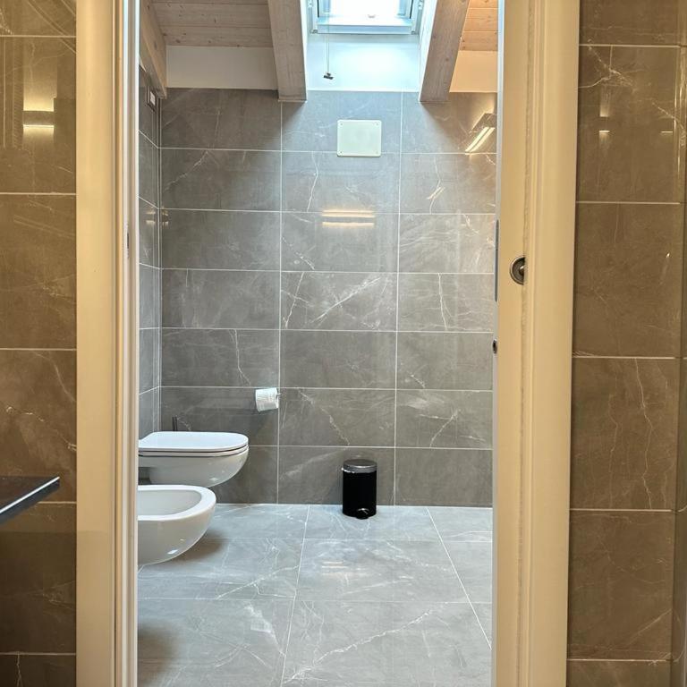 Welc-om Royal Garden luxury rooms - Camera Matrimoniale Standard - 1