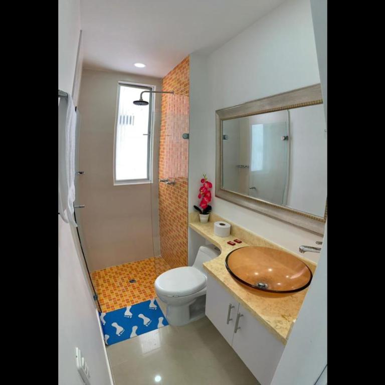 2 Bedroom Beachfront Apartment 2P1-Al4 With Pool And WIFI - Apartment - 24