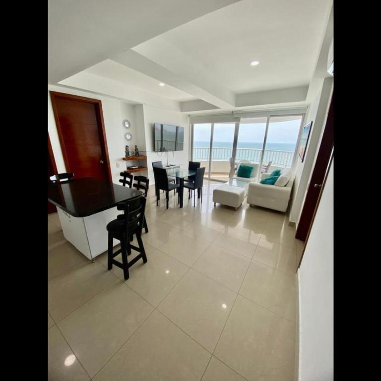 2 Bedroom Beachfront Apartment 2P1-Al4 With Pool And WIFI - Apartment - 27