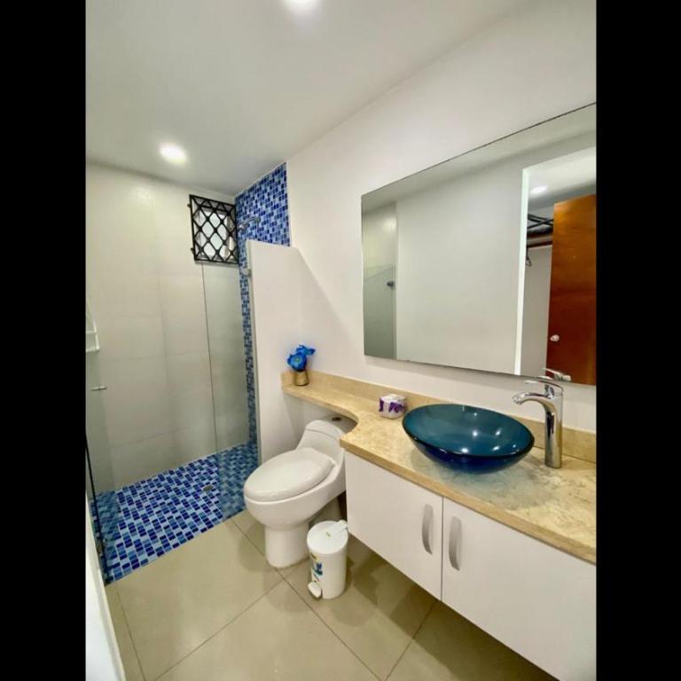 2 Bedroom Beachfront Apartment 2P1-Al4 With Pool And WIFI - Apartment - 36