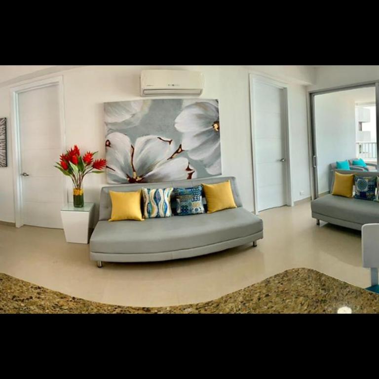 2 Bedroom Beachfront Apartment 2P1-Al2 With Pool And WIFI - Apartment - 13