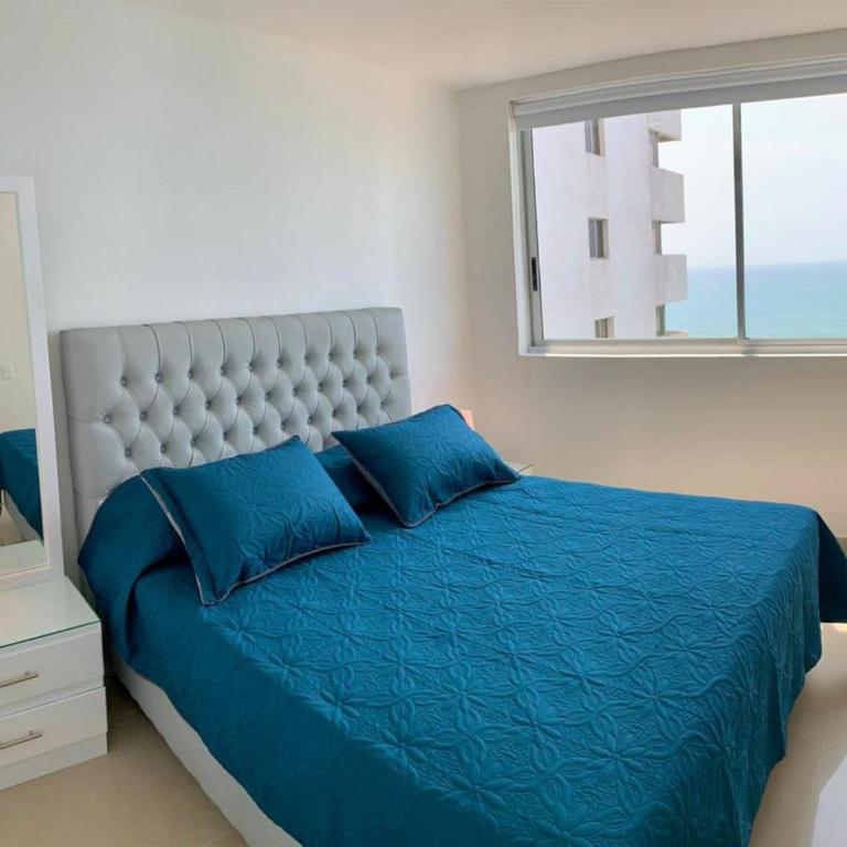 2 Bedroom Beachfront Apartment 2P1-Al2 With Pool And WIFI - Apartment - 21