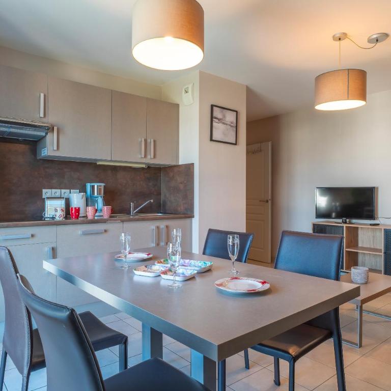 Les Thermes 532 - Vue mer avec piscine partagée - Appartement 2 Chambres - 9