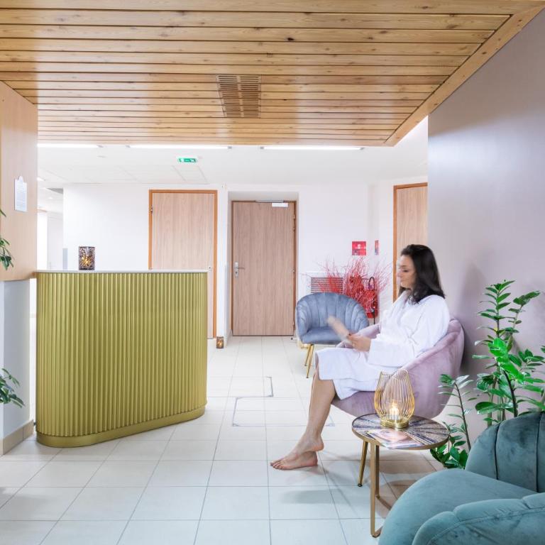 RESIDENCE Rive Droite - Studio (2 Adultes) - 34