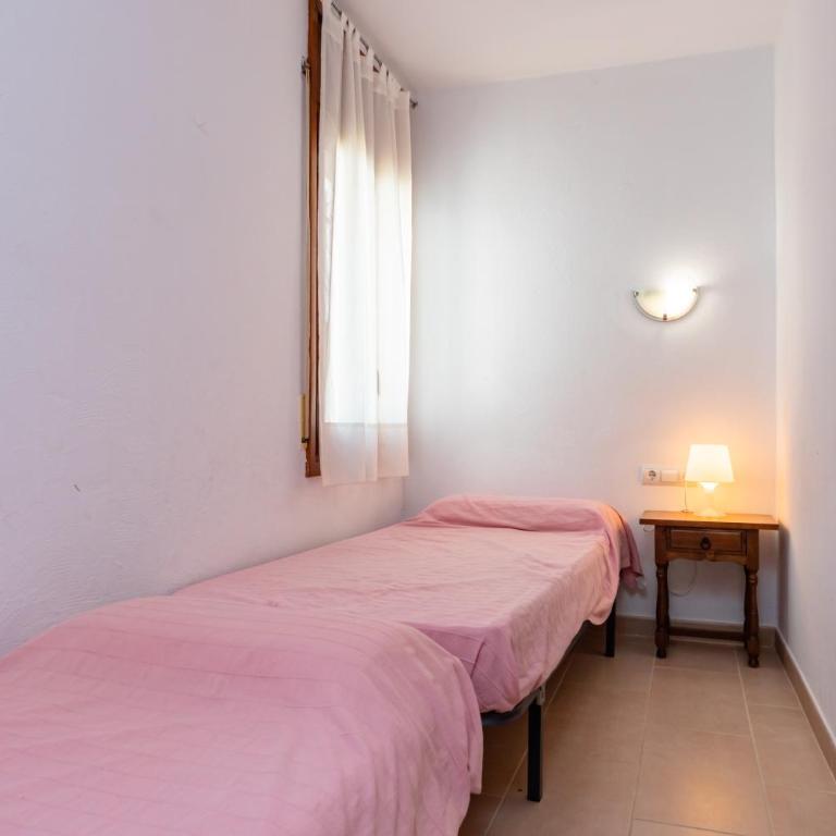 E-2 CALELLA DE PALAFRUGELL 8 PAX - Apartamento con 4 dormitorios - 24