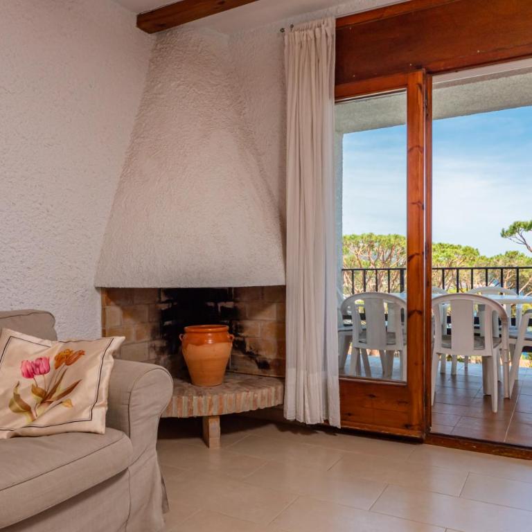 E-2 CALELLA DE PALAFRUGELL 8 PAX - Apartamento con 4 dormitorios - 4