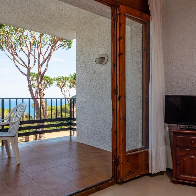 E-2 CALELLA DE PALAFRUGELL 8 PAX - Apartamento con 4 dormitorios - 12