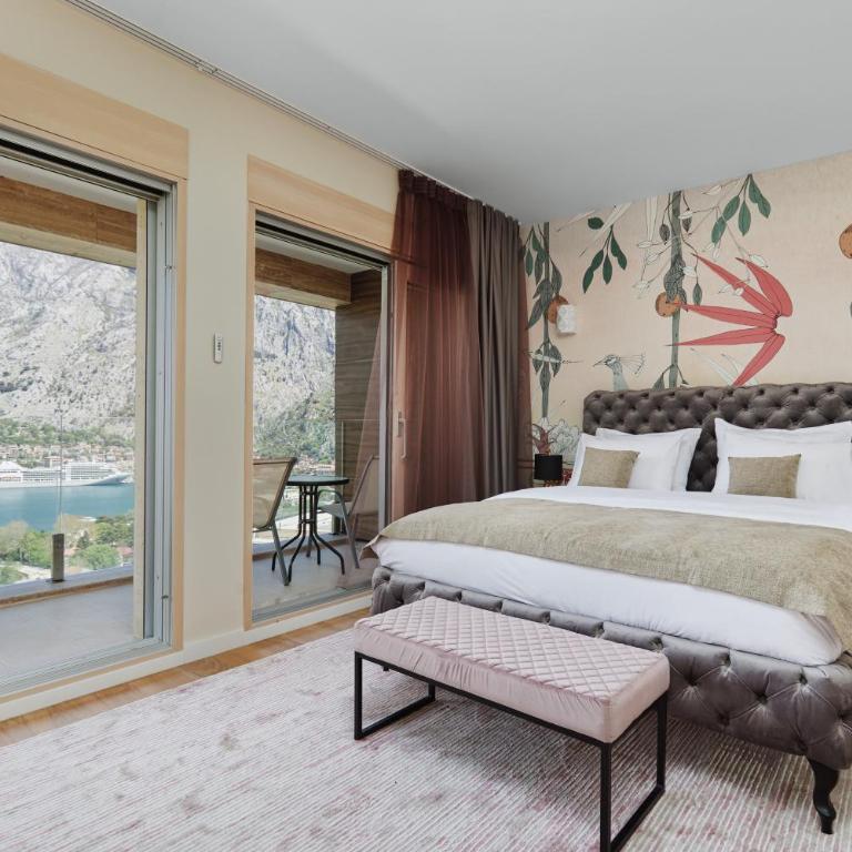 Huge Apartment with Stunning View and Sauna - Two-Bedroom Apartment - 19