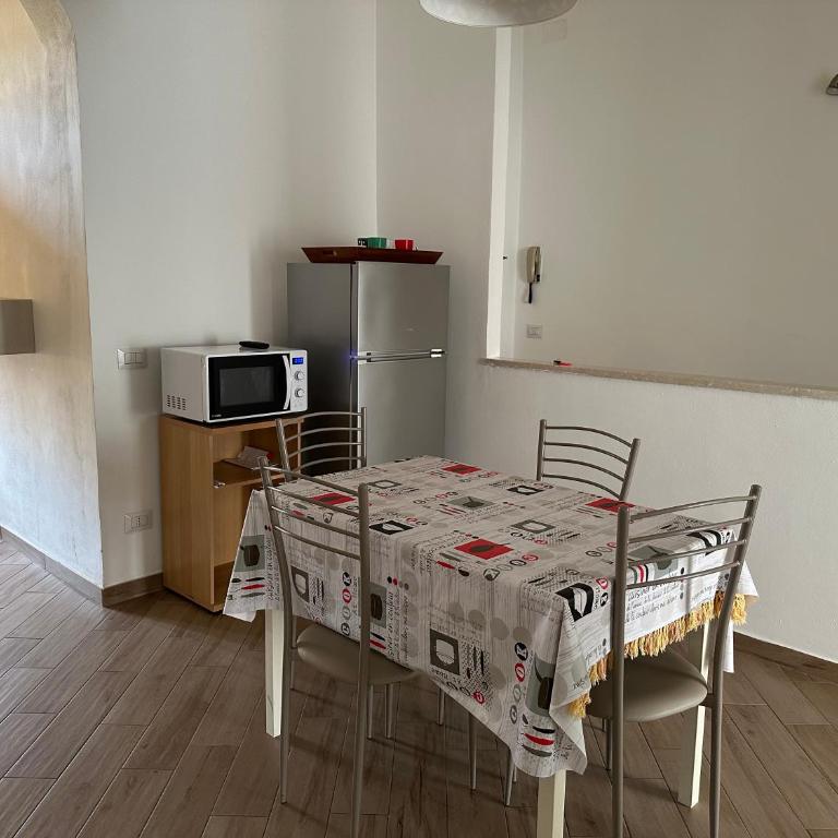 Appartamento via centro - Appartamento con 2 Camere da Letto - 3