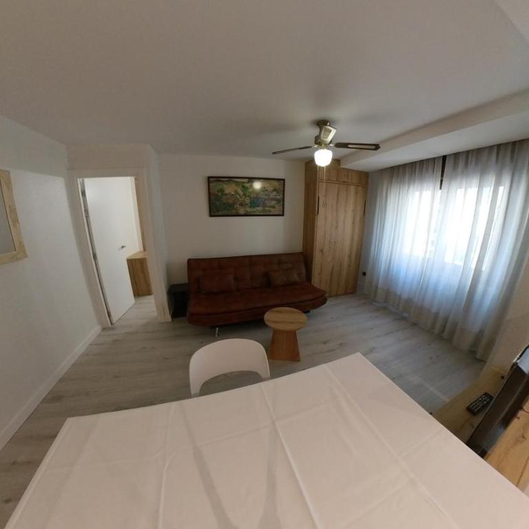 Apartamentos Meson del Barro - Alojamientos Pamplona - One-Bedroom Apartment - 3