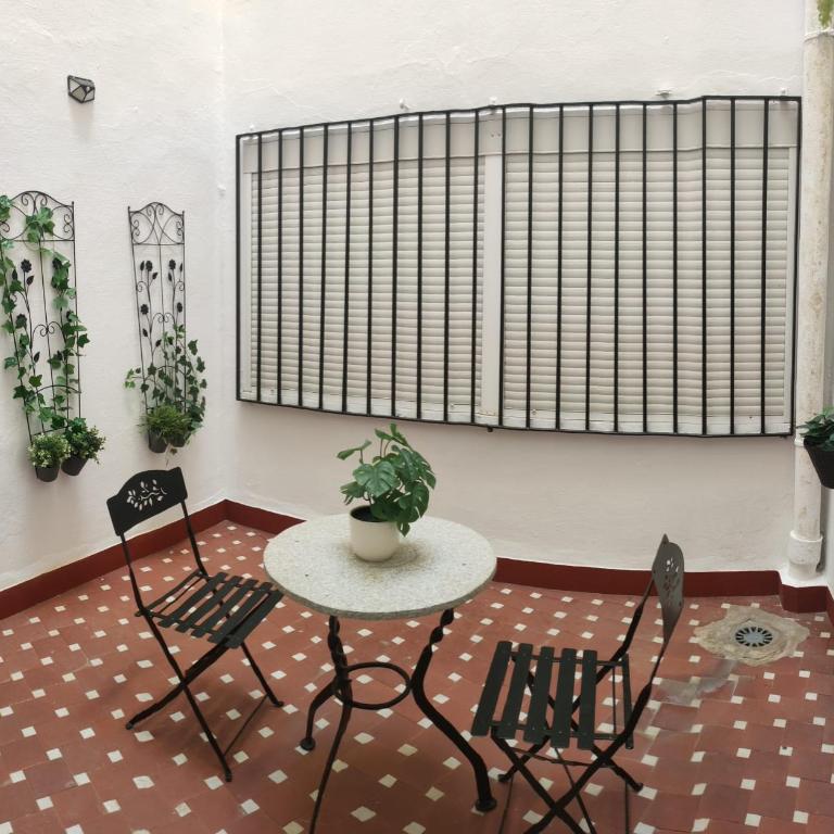 GRUPO LIMCOTEL EL PASEITO DE CONCHA-MEsQUITA-PARKING - Apartamento de 2 dormitorios - 54
