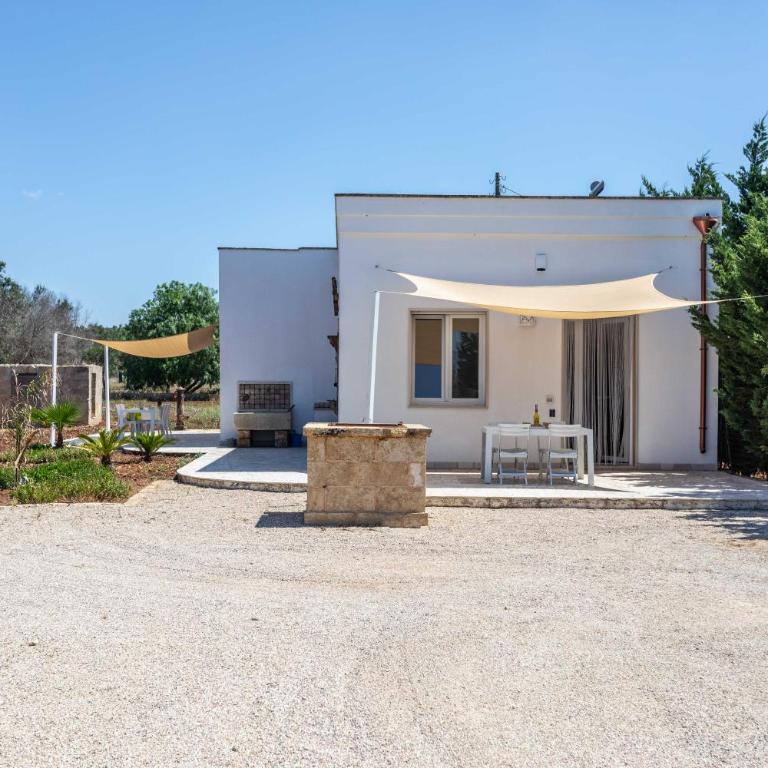 Villa Andrea per gruppi a due passi dalla sabbia - Apulia Home - Villa - 1