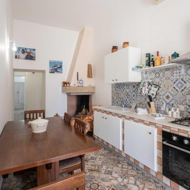 Villa Andrea per gruppi a due passi dalla sabbia - Apulia Home - Villa - 10