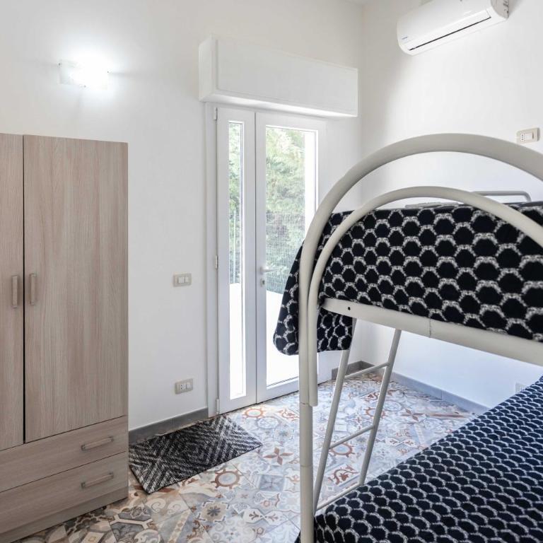 Villa Andrea per gruppi a due passi dalla sabbia - Apulia Home - Villa - 9