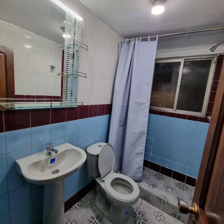 Hotel Express - Habitación Doble con baño privado - 9