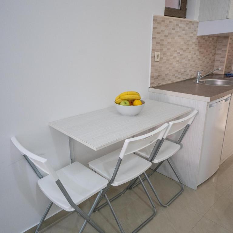 Apartments Milunović - Studio Apartment - 10