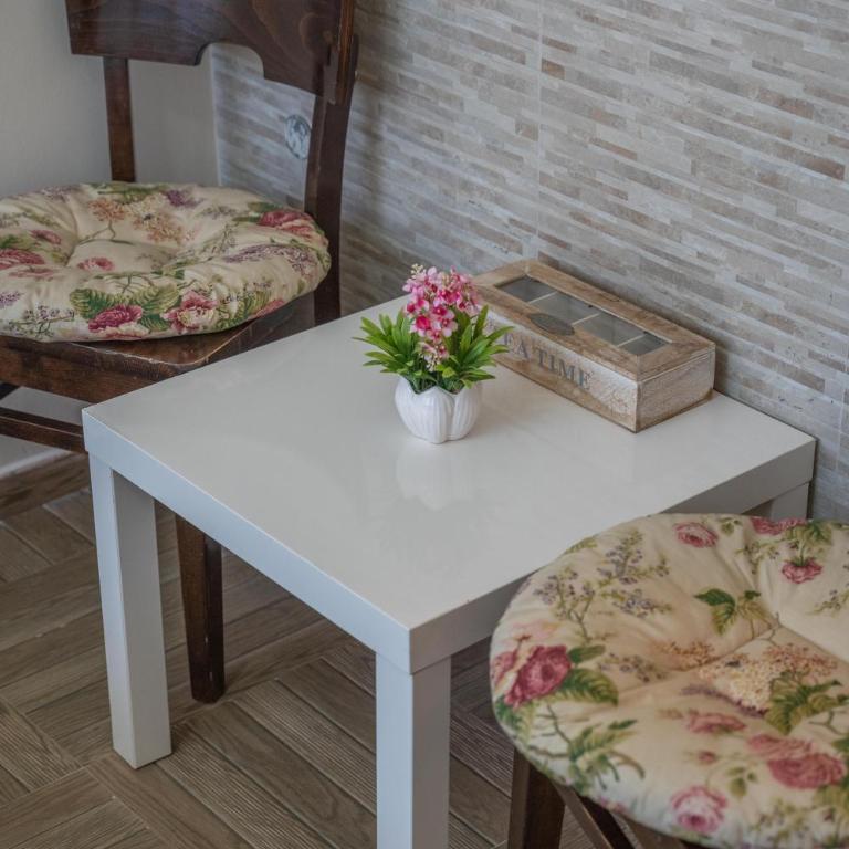Apartments Milunović - Two-Bedroom Apartment - 24