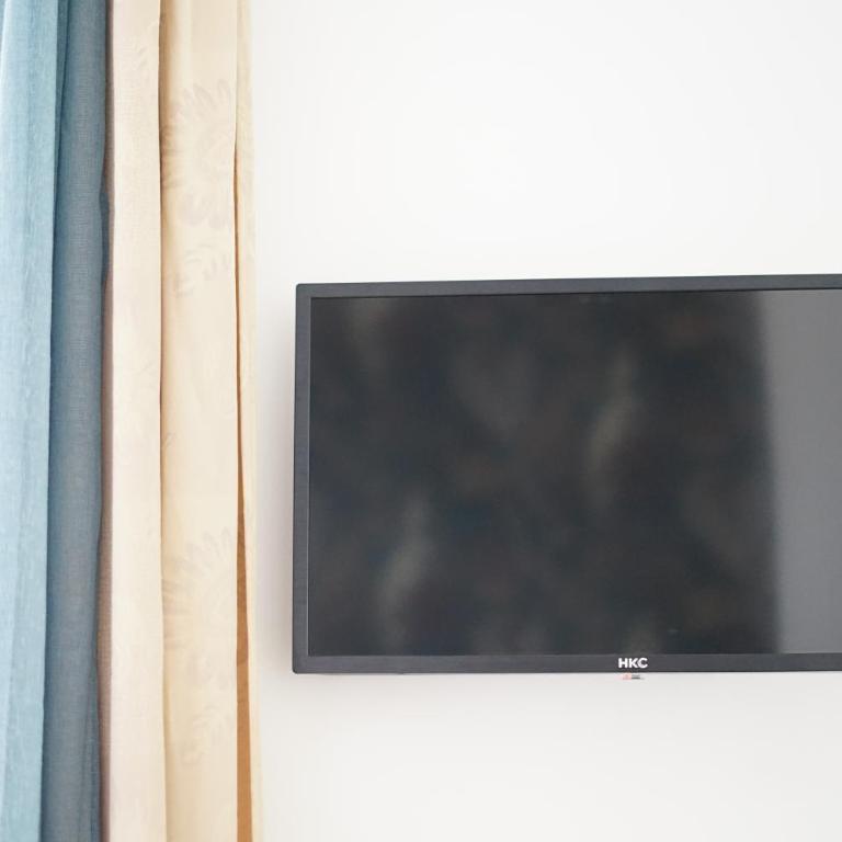 Les Volets Bleus - Chambre Double - Vue sur Piscine - 19