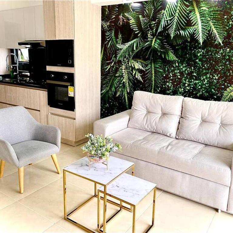 Descanso y Confort 3 Luxury - Three-Bedroom Apartment - 1