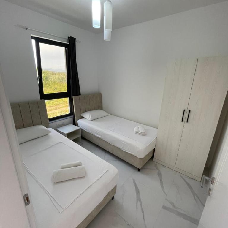 Lux Sereno Village - Two-Bedroom Deluxe Apartment - 4