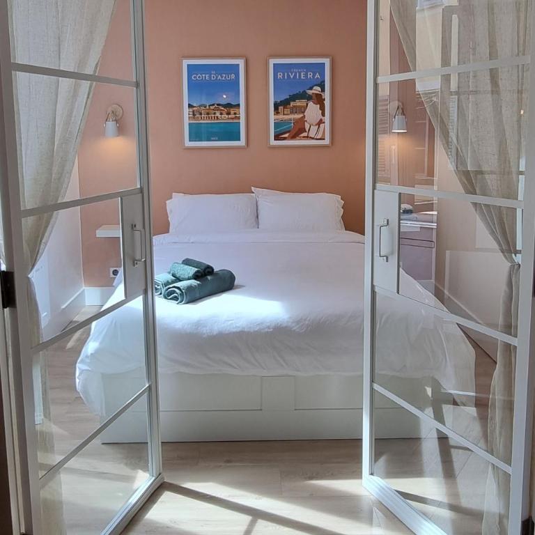 Charming Appartement in Vieux Nice - Appartement 2 Chambres - 1