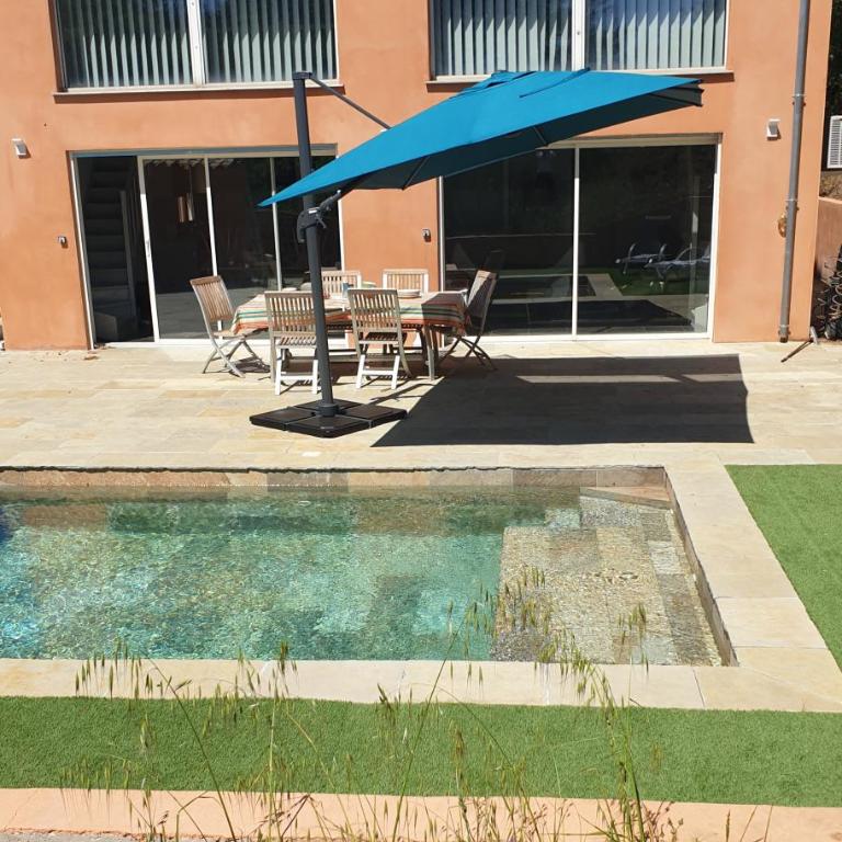 La Villa Michèle, domaine sur les hauteurs de Pézenas - Maison 3 Chambres - 25