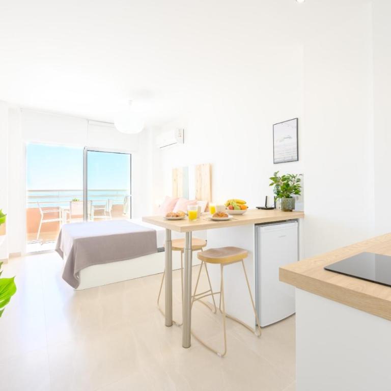 Stella Maris Spectacular sea, terrace & pool by 10ToSea - Estudio - 11