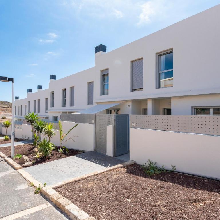 MEDANO4YOU Beachwalk Holiday Home - Casa de 3 dormitorios - 10