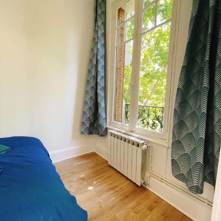 Villa muguette - coeur de Vichy- 2éme étage - Two-Bedroom Apartment - 10