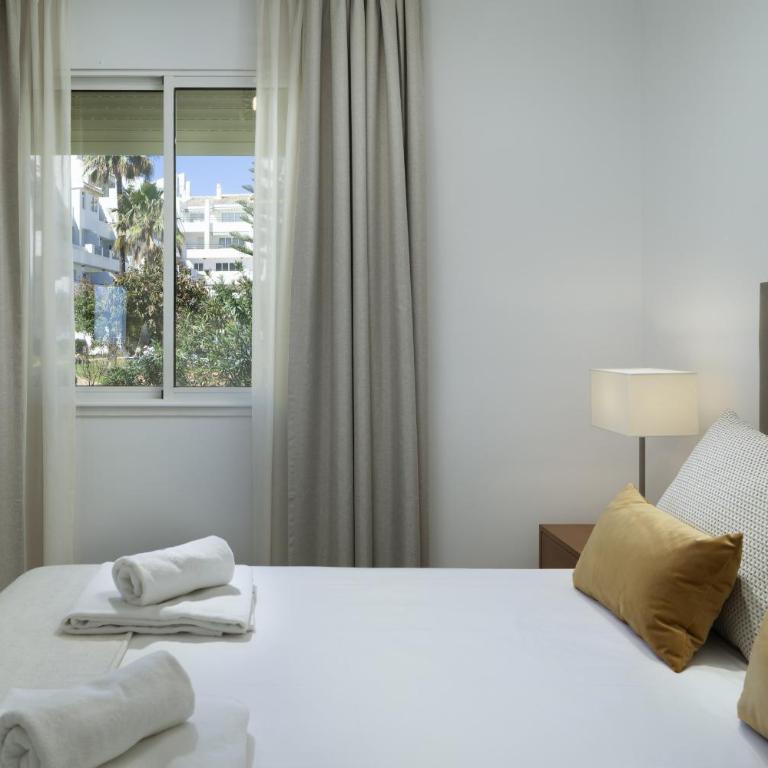 Garden & Sea Apartments Mijas Costa & Fuengirola - Apartamento Deluxe - 4