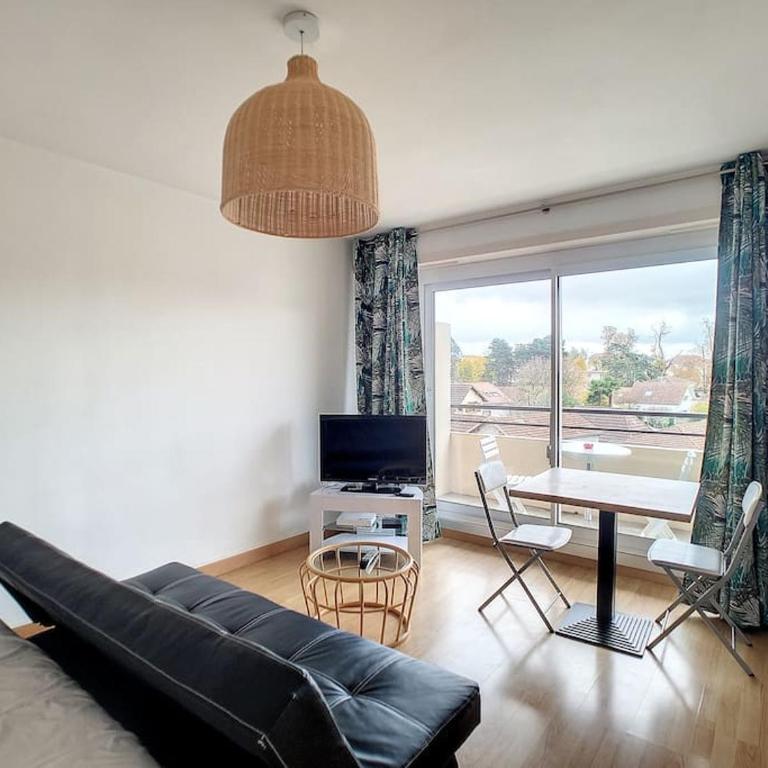Bel appartement avec grand balcon et parking privé - Appartement 1 Chambre - 1