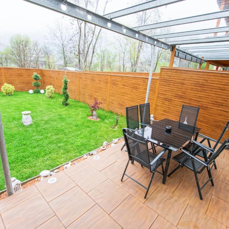 AusZeit Steiraland 1 mit privaten Garten überdachter Terrasse und Parken - Apartment mit 2 Schlafzimmern - 10