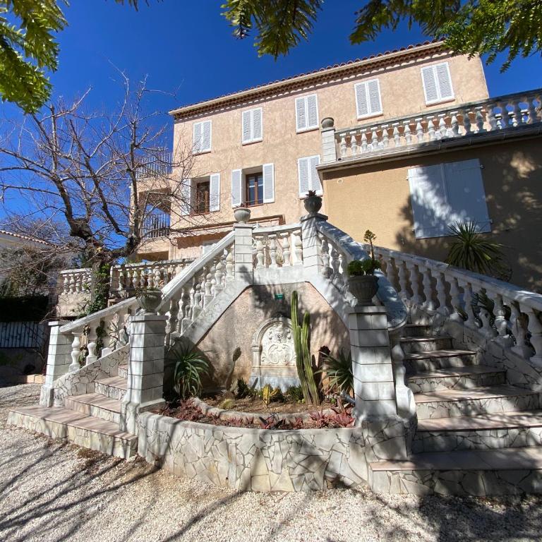 CARQUEIRANNE STUDIO DE CHARME PROCHE PLAGES - Appartement 1 Chambre - 1