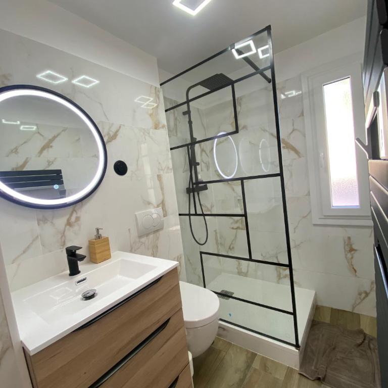 CARQUEIRANNE STUDIO DE CHARME PROCHE PLAGES - Appartement 1 Chambre - 8
