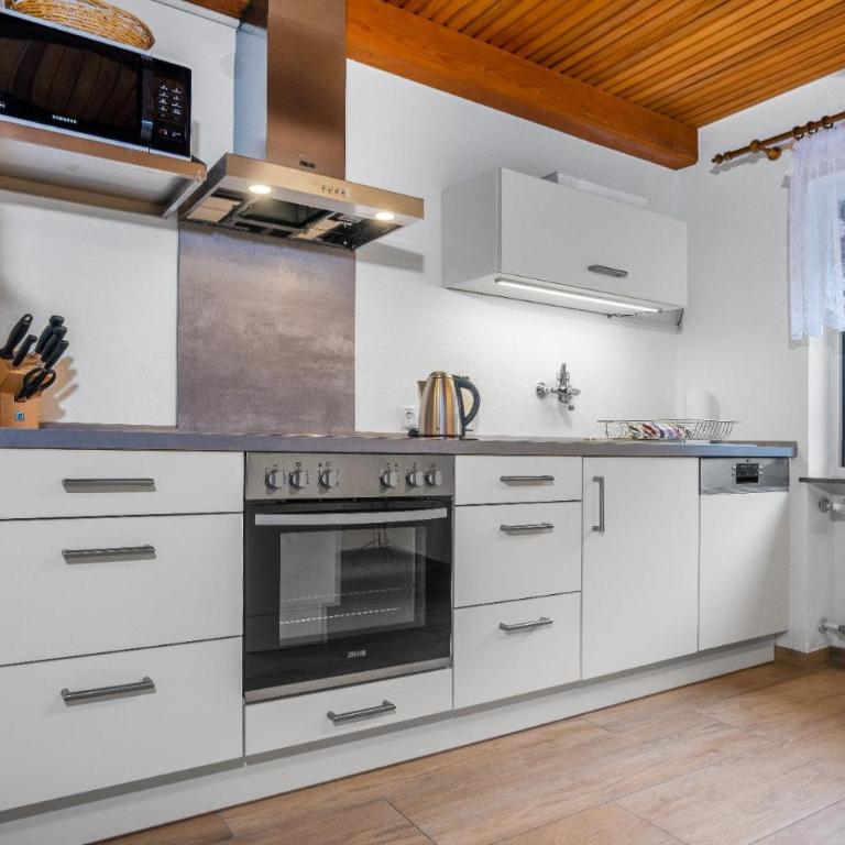 Ferienwohnungen Jonuscheit - Apartment mit 3 Schlafzimmern - 24
