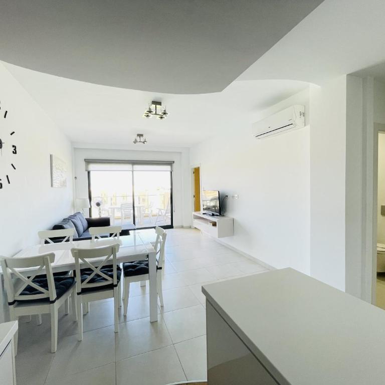 3090 Residencial SABRINA - Apartamento con vistas a la piscina - 4