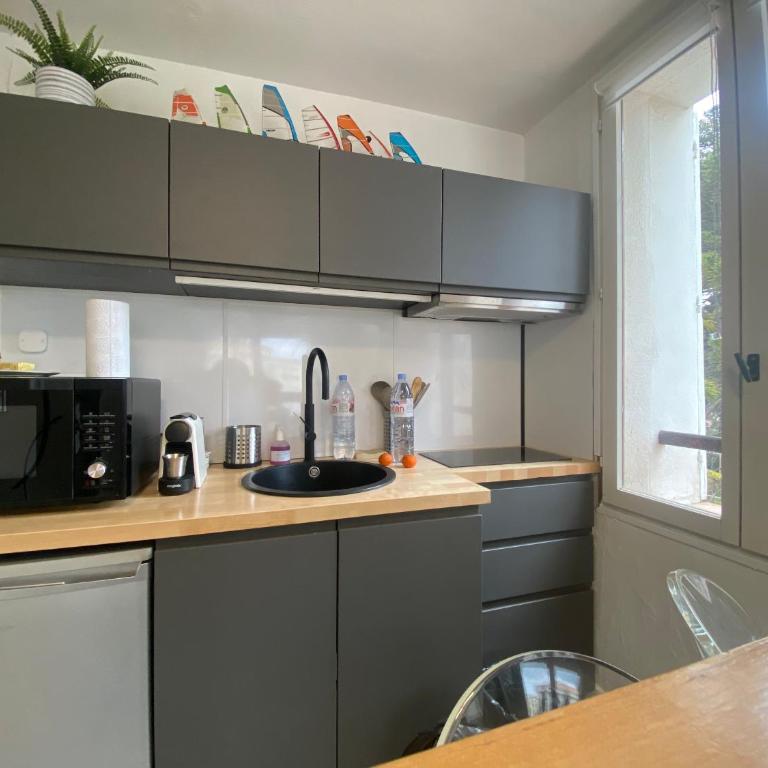 CARQUEIRANNE STUDIO DE CHARME PROCHE PLAGES - Appartement 1 Chambre - 3