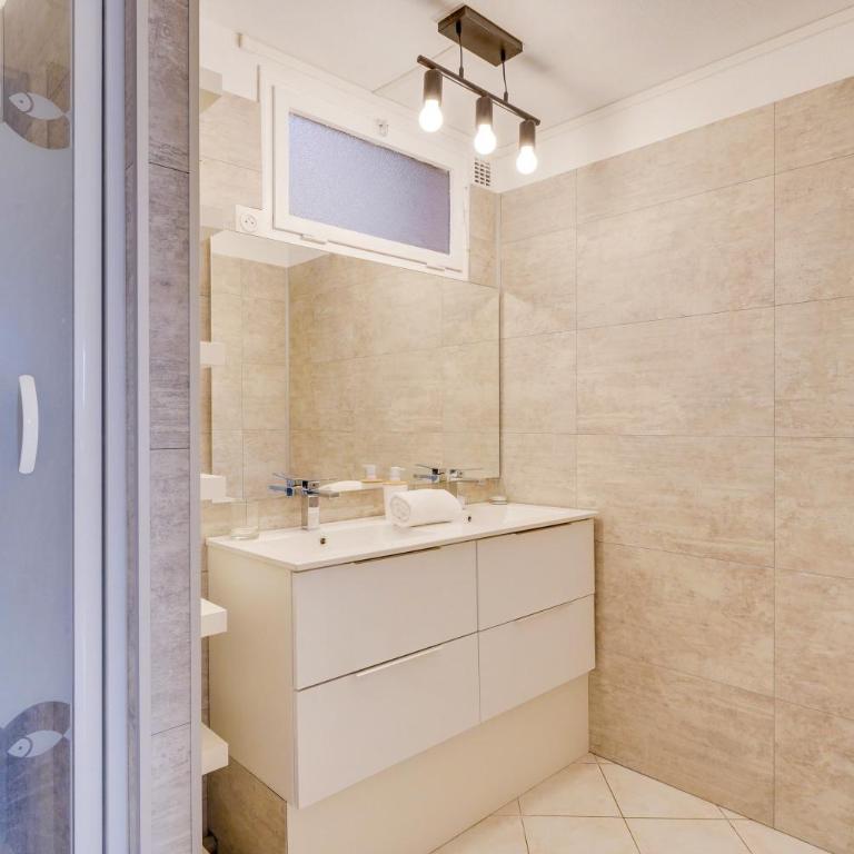 La Casa Bohème - Superbe maison avec parking privé - Maison 2 Chambres - 12