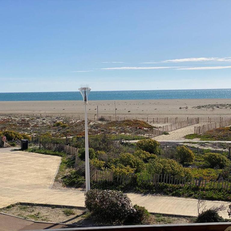 Appartement en bord de mer avec mezzanine, balcon et parking privé à Port Leucate, 6 couchages - FR-1-81-482 - Apartamento (6 adultos) - 3