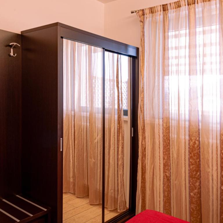 Bella Vita Residence Lake Como by "The House Of Travelers" - Appartamento con 2 Camere da Letto e Vista Lago (4 Adulti) - 18
