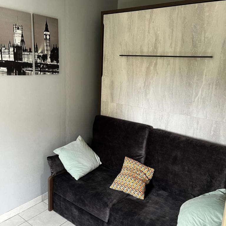 STUDIO de VACANCES FREJUS PLAGE - Appartement 1 Chambre - 4