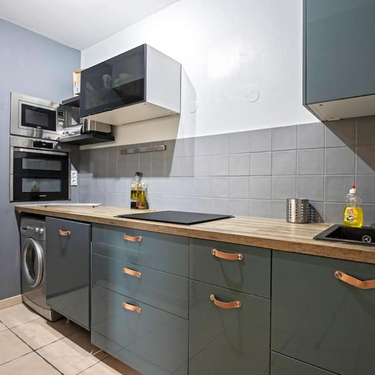 L'Odyssée, Appt 4 pers, parking privé, Wifi - Appartement 2 Chambres - 3