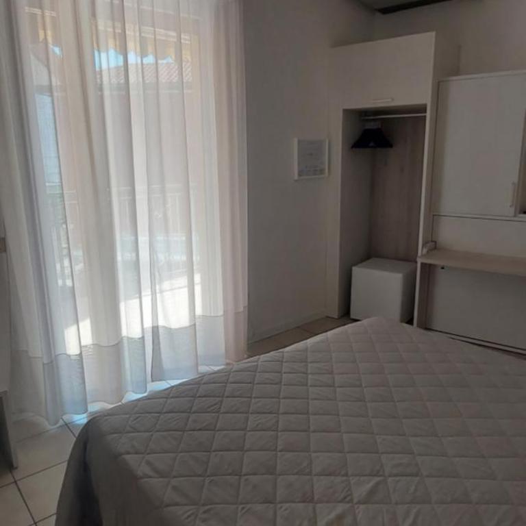 Hotel Residence Mara - Camera Familiare con Angolo Cottura - 4