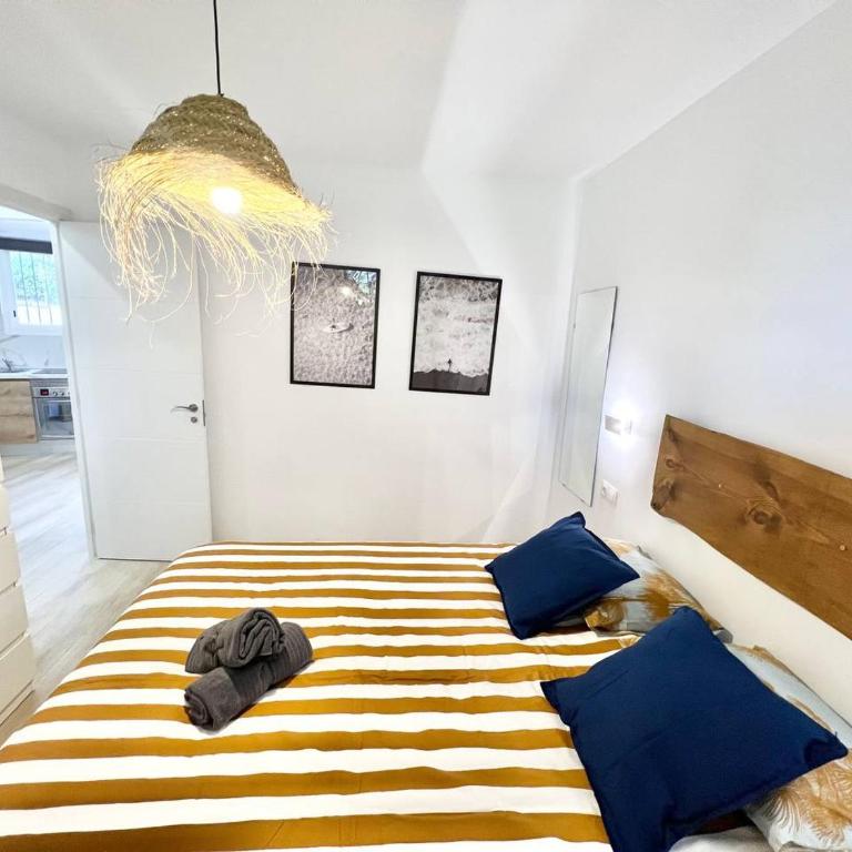 Erisa IB Carihuela - Torremolinos - One-Bedroom Apartment - 4