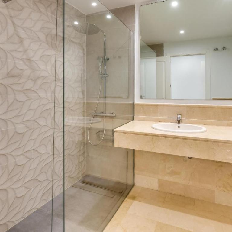 Magic Corner on Golden Mile - Apartment - 33