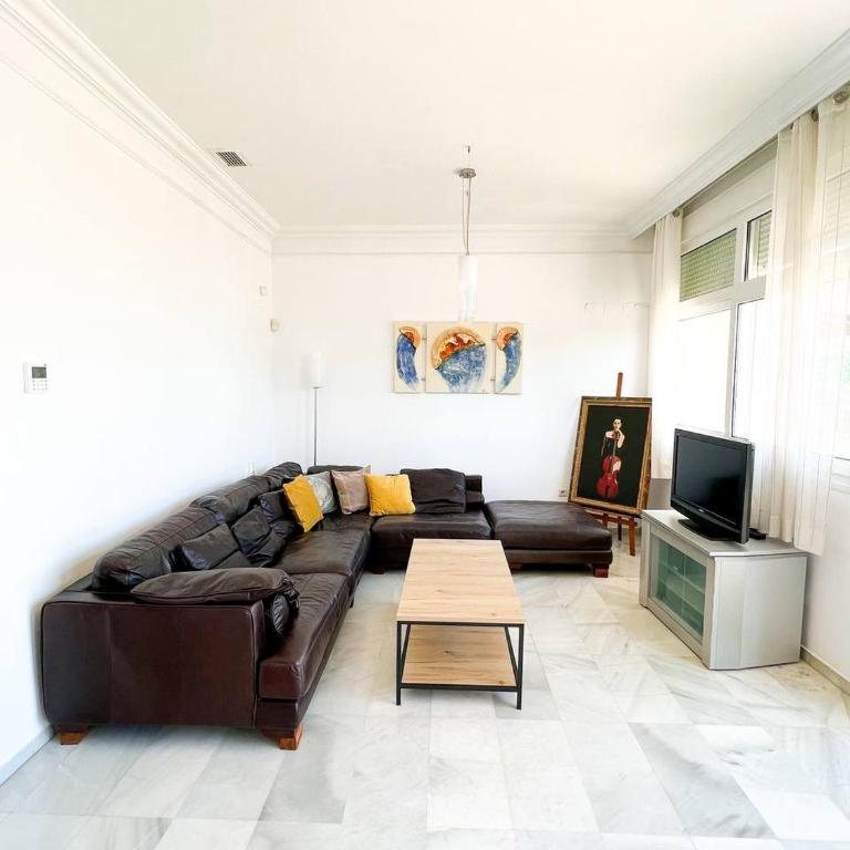 Modern three-level apartment near the sea - Apartamento de 3 dormitorios - 7