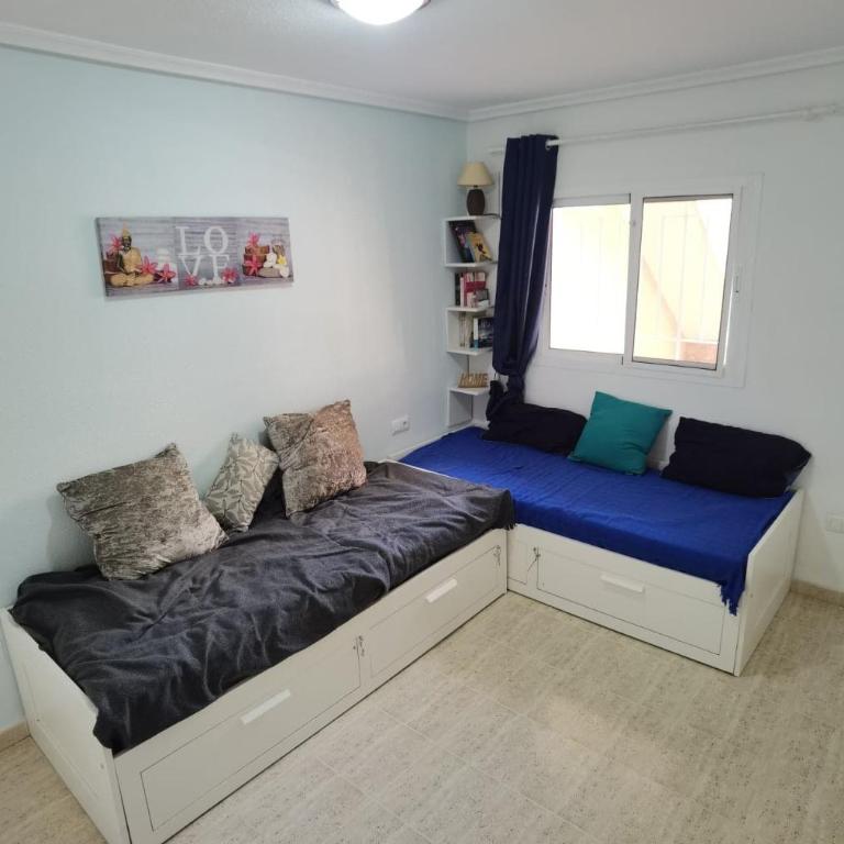 Apartament z dużym tarasem na pięknym osiedlu - One-Bedroom Apartment - 18